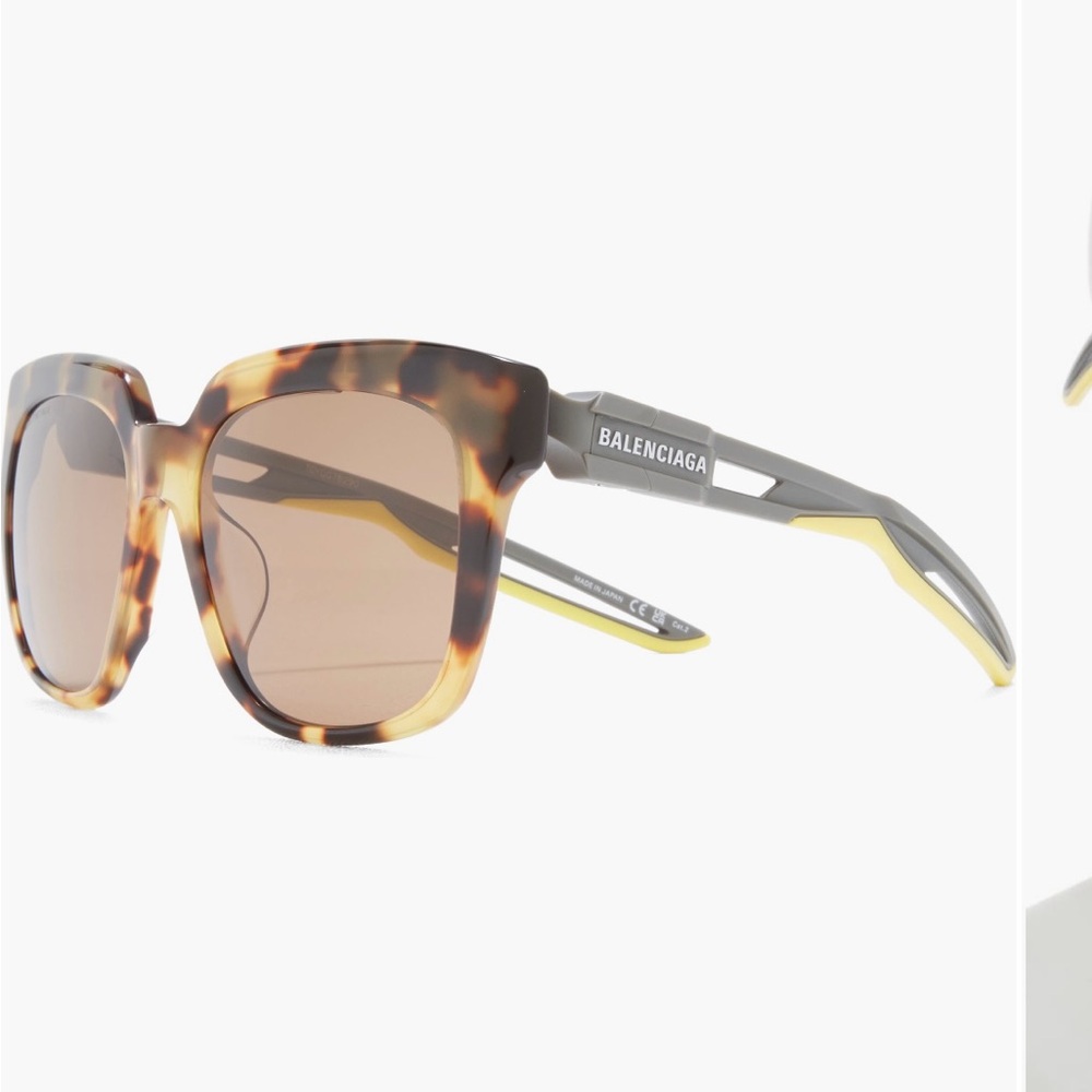 Balenciaga 55mm Tortoise Sunglasses - Picture 2 of 5
